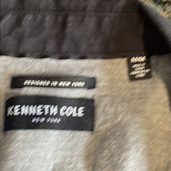 Kenneth Cole men’s short sleeve button up (M) - Picture 4 of 8